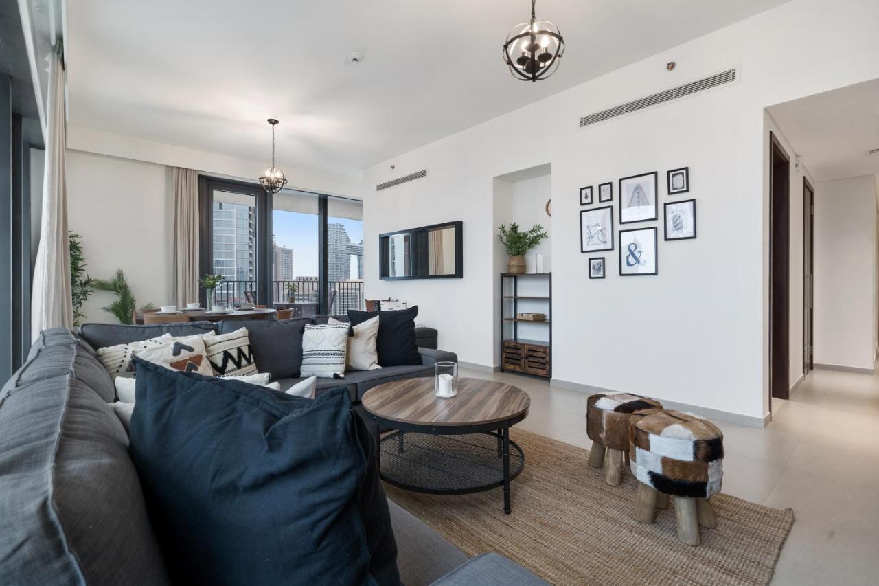 Breathtaking City Views From Dt Apt With Terrace Dubai Exterior foto